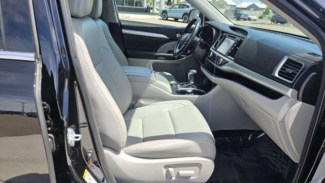 used 2018 Toyota Highlander car, priced at $29,995