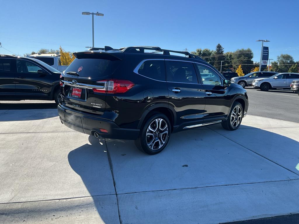 new 2025 Subaru Ascent car, priced at $50,935