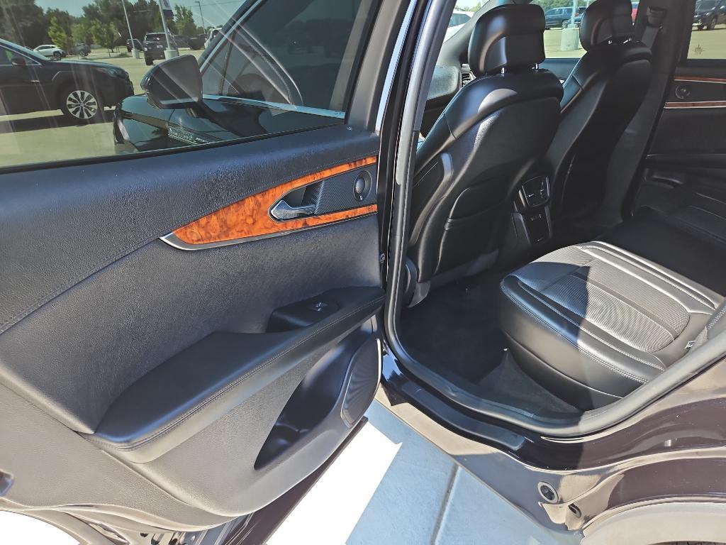 used 2020 Lincoln Nautilus car, priced at $31,011