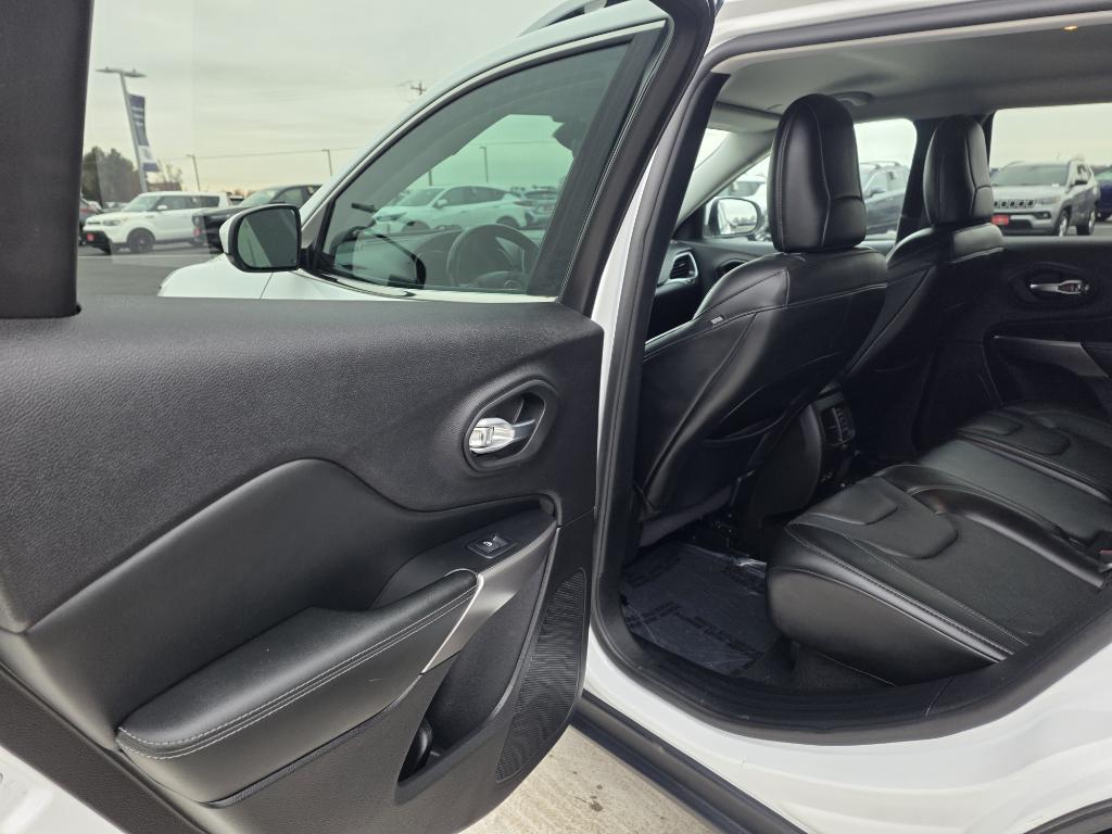 used 2021 Jeep Cherokee car, priced at $22,900