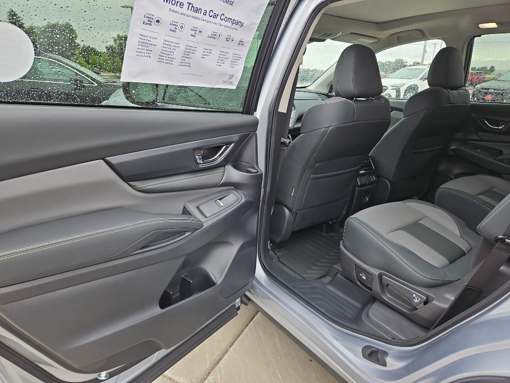 new 2025 Subaru Ascent car, priced at $44,000
