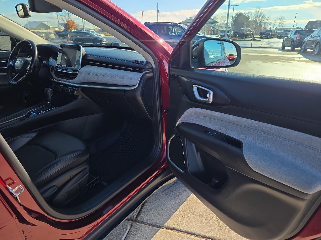 used 2022 Jeep Compass car, priced at $17,800