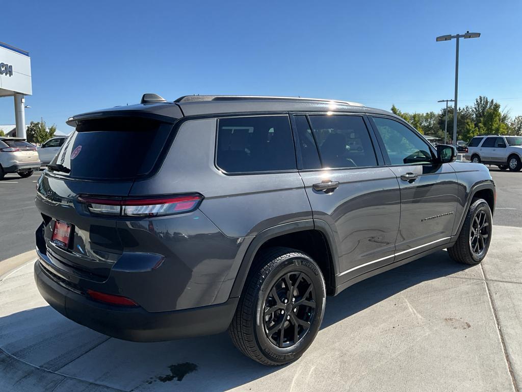 used 2024 Jeep Grand Cherokee L car, priced at $30,900