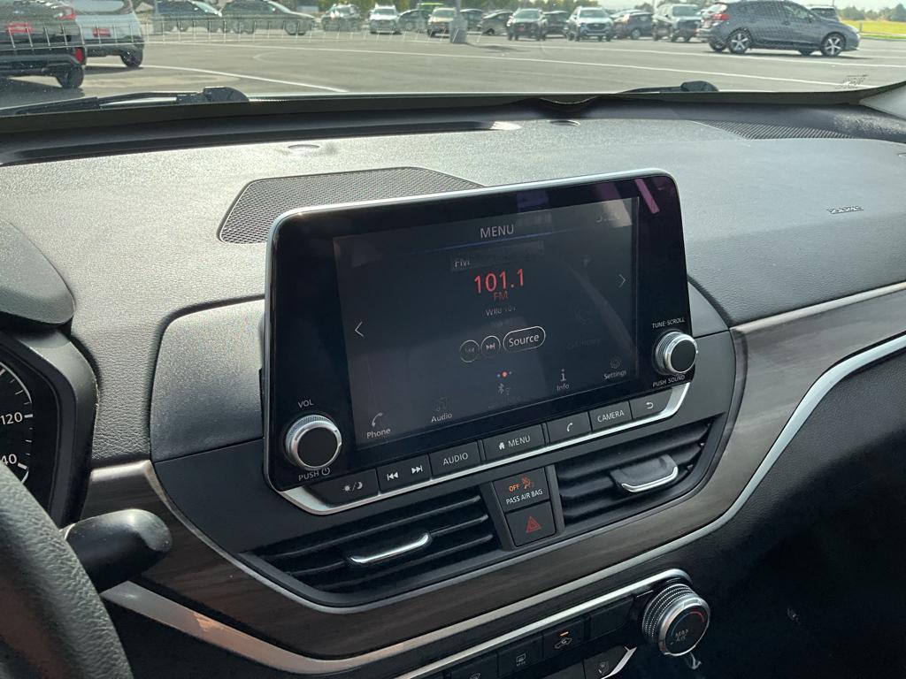 used 2023 Nissan Altima car, priced at $18,900