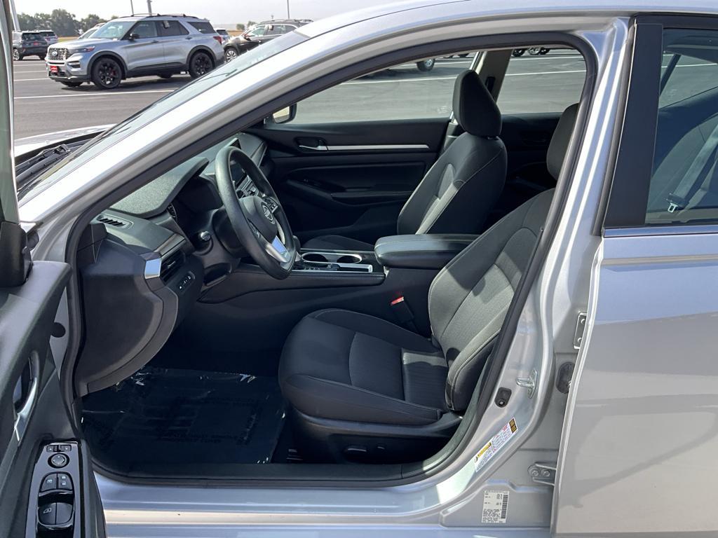 used 2023 Nissan Altima car, priced at $18,900