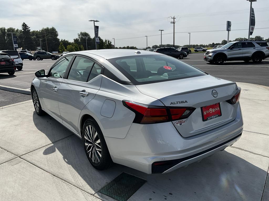 used 2023 Nissan Altima car, priced at $18,900