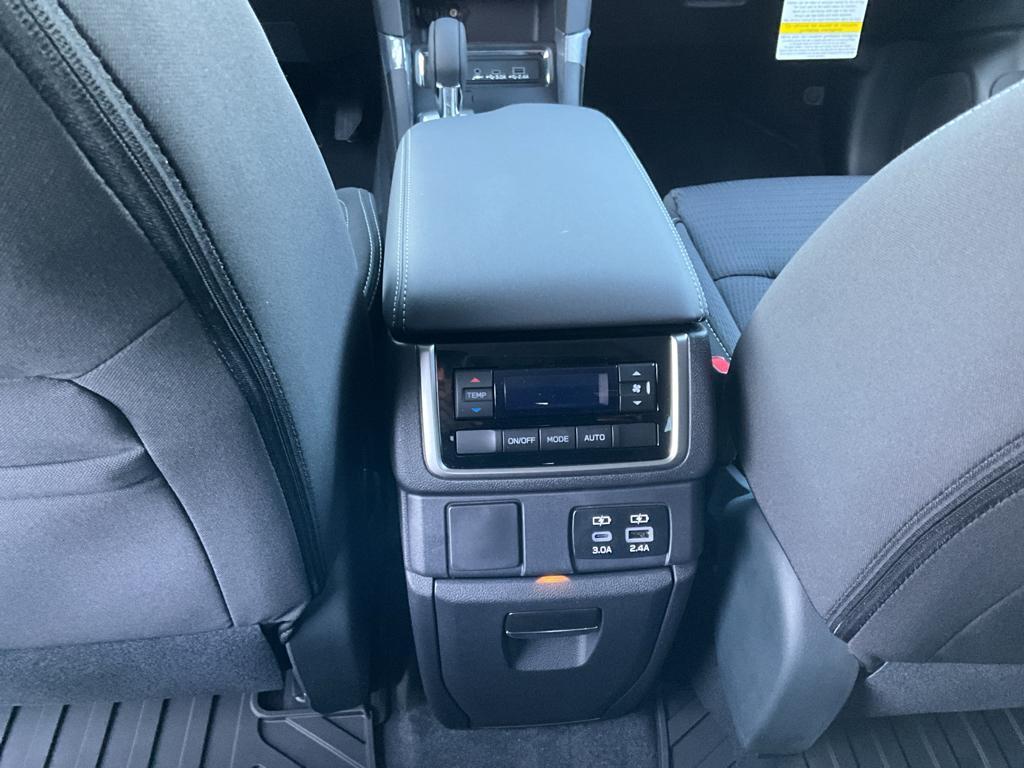 new 2025 Subaru Ascent car, priced at $42,511