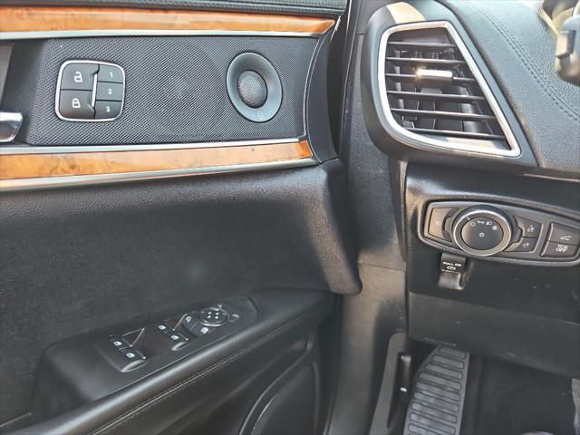 used 2020 Lincoln Nautilus car, priced at $31,500