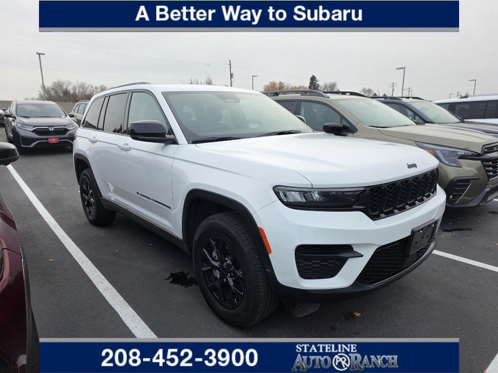 used 2025 Jeep Grand Cherokee car, priced at $37,500