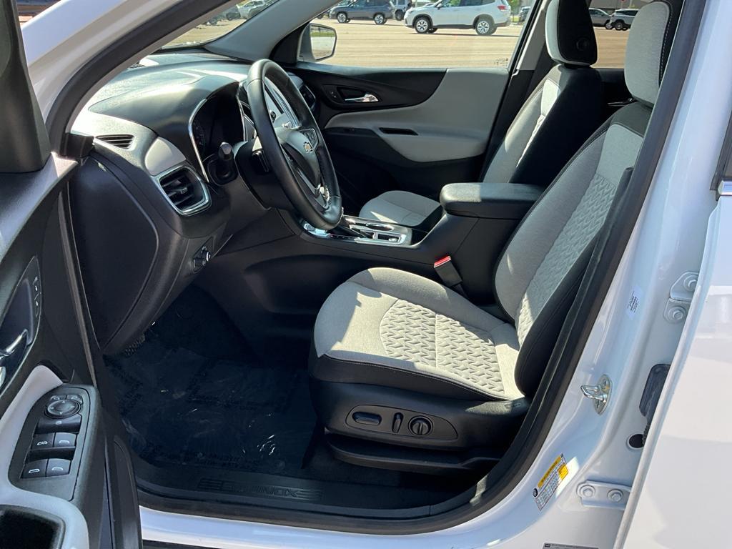 used 2023 Chevrolet Equinox car, priced at $21,000