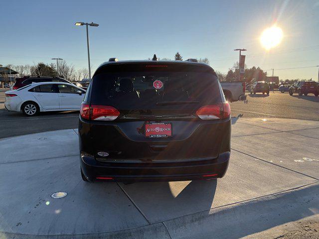 used 2018 Chrysler Pacifica car, priced at $17,500