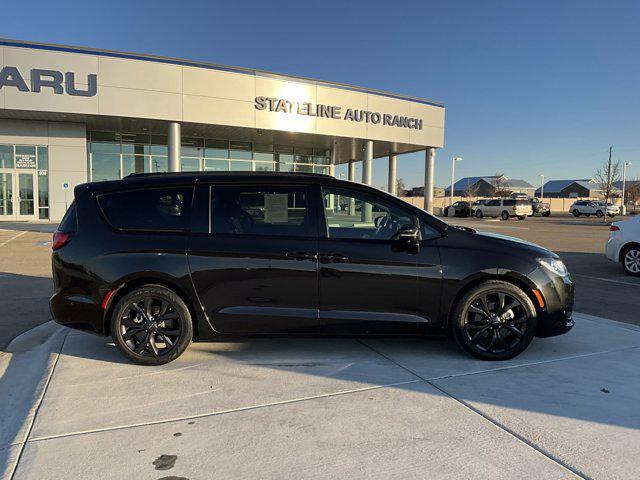 used 2018 Chrysler Pacifica car, priced at $17,500