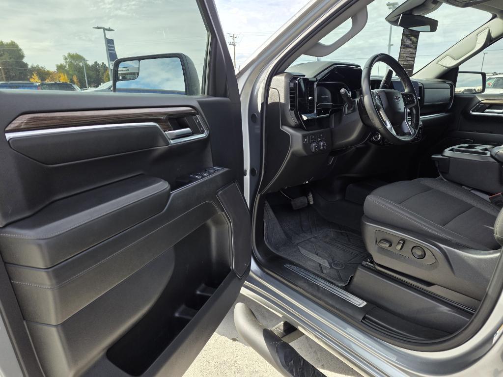 used 2024 Chevrolet Silverado 1500 car, priced at $48,800