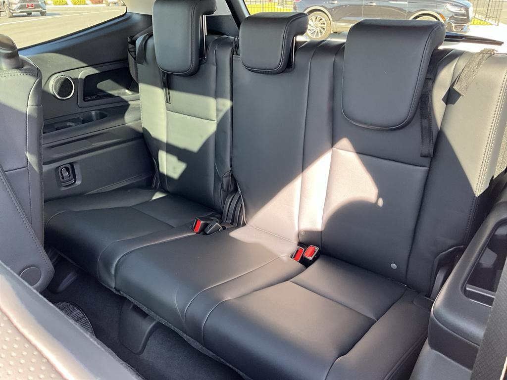 new 2025 Subaru Ascent car, priced at $51,948