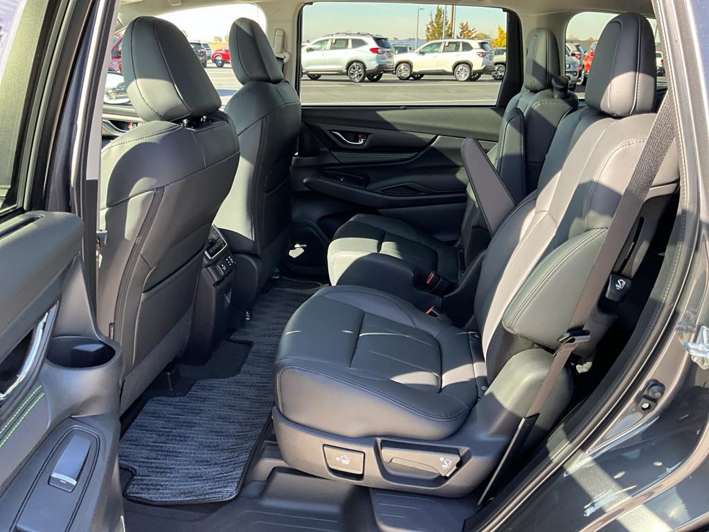 new 2025 Subaru Ascent car, priced at $51,948