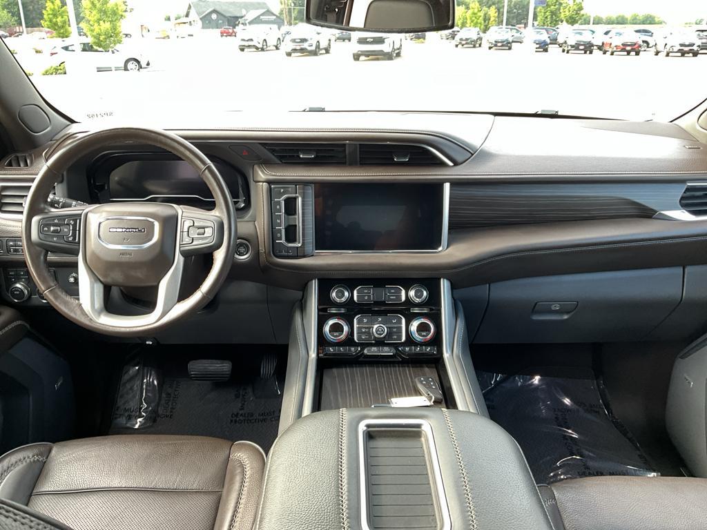 used 2022 GMC Yukon car, priced at $58,900