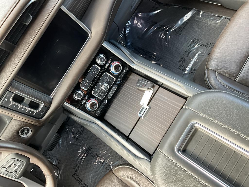 used 2022 GMC Yukon car, priced at $58,900