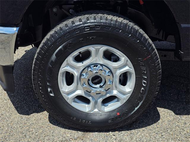 new 2025 Ford F-350 car, priced at $70,512