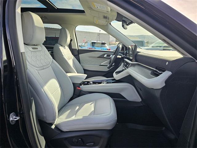 new 2025 Ford Explorer car, priced at $60,045