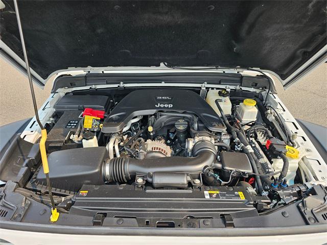 used 2021 Jeep Gladiator car, priced at $36,072