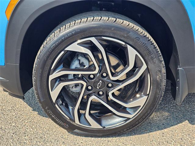 used 2025 Chevrolet TrailBlazer car, priced at $31,601