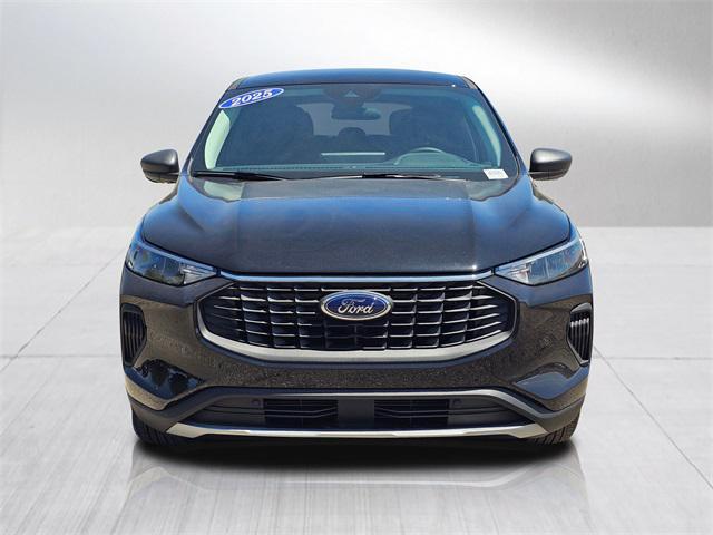 new 2025 Ford Escape car, priced at $30,397