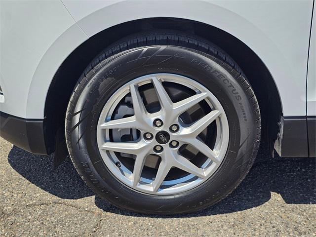 used 2024 Ford Edge car, priced at $27,050