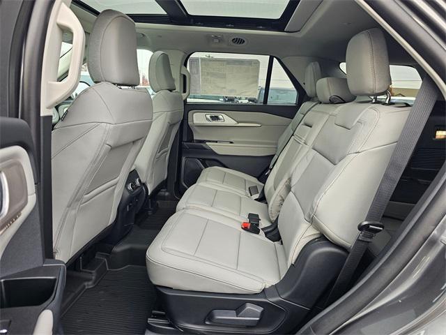 new 2025 Ford Explorer car, priced at $50,515