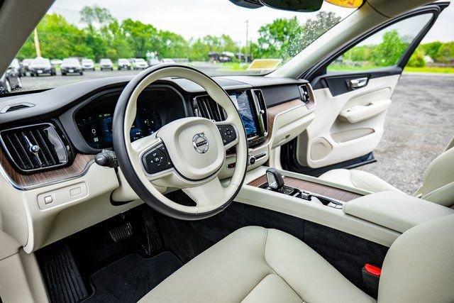 used 2022 Volvo XC60 car, priced at $28,376