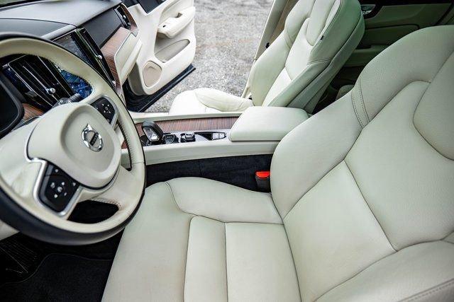 used 2022 Volvo XC60 car, priced at $28,376