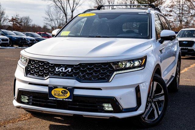 used 2022 Kia Sorento Plug-In Hybrid car, priced at $31,176