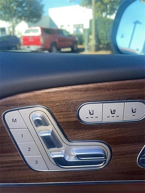 used 2025 Mercedes-Benz GLE 450 car, priced at $71,988