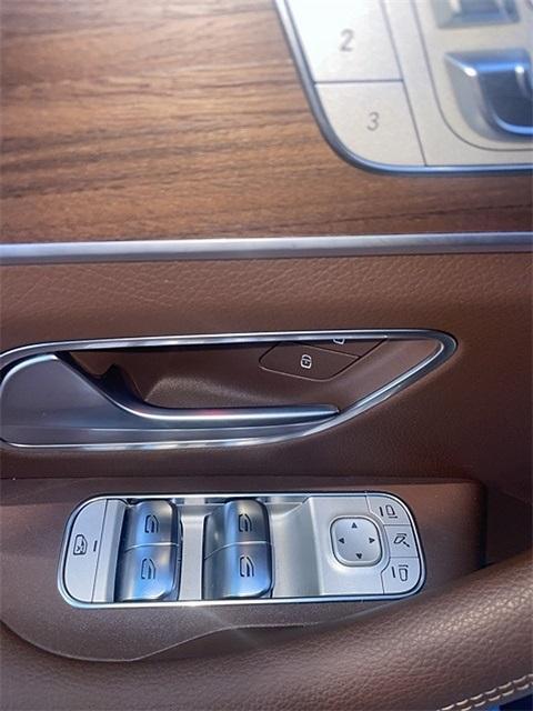 used 2025 Mercedes-Benz GLE 450 car, priced at $71,988