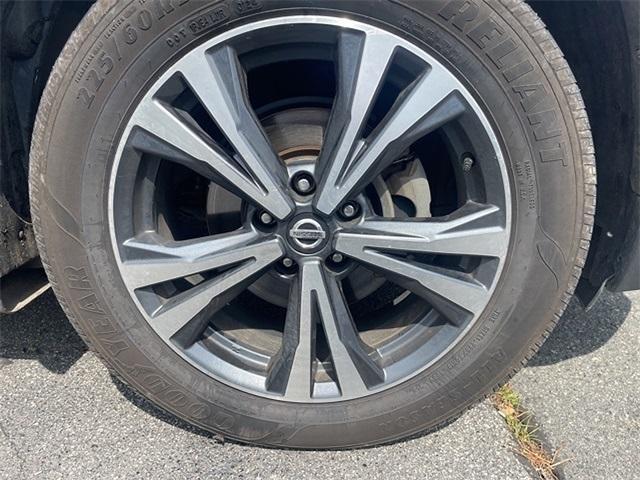 used 2017 Nissan Rogue car, priced at $10,988