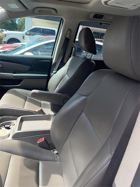 used 2015 Honda Odyssey car, priced at $13,995