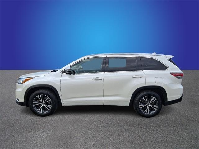 used 2016 Toyota Highlander car, priced at $19,988