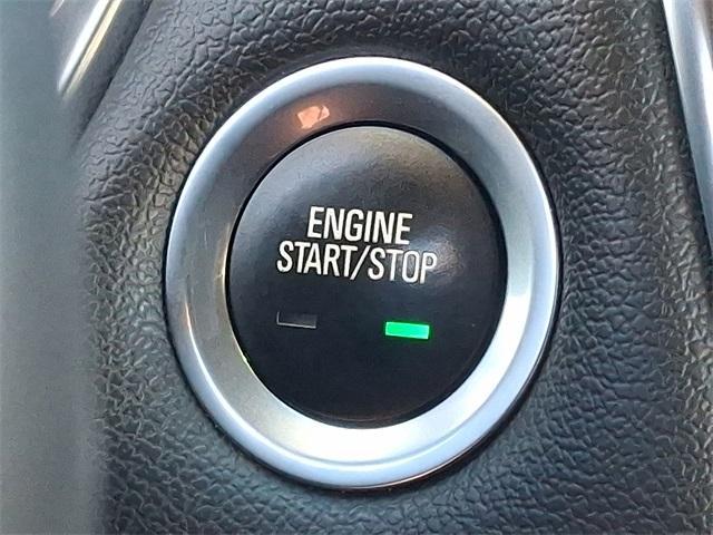 used 2022 Chevrolet Traverse car, priced at $24,798