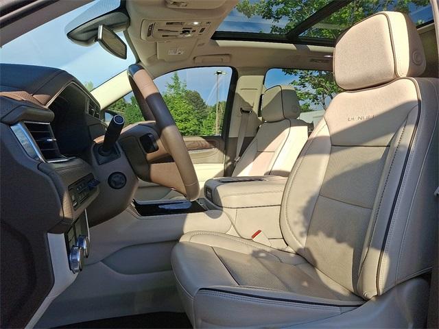 used 2022 GMC Yukon XL car, priced at $67,888