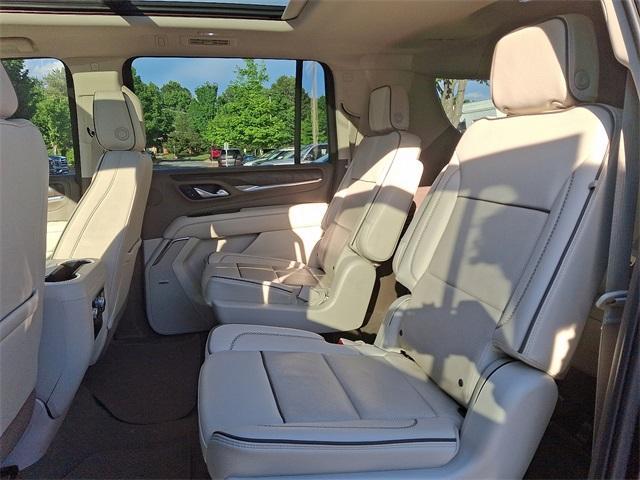 used 2022 GMC Yukon XL car, priced at $67,888