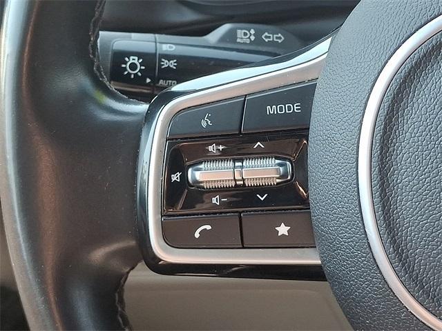 used 2023 Kia Carnival car, priced at $24,988