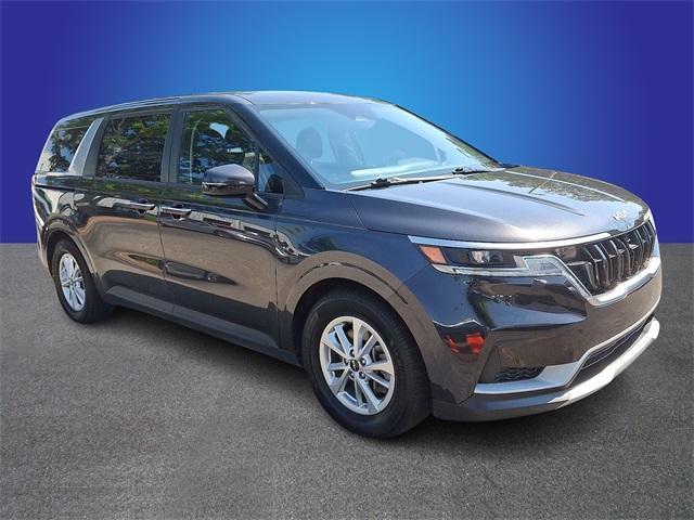 used 2023 Kia Carnival car, priced at $24,988