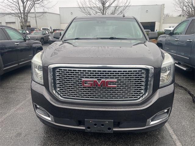 used 2015 GMC Yukon car, priced at $20,995