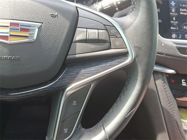used 2024 Cadillac XT5 car, priced at $41,788