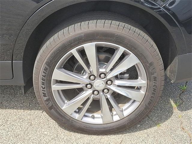 used 2024 Cadillac XT5 car, priced at $41,788