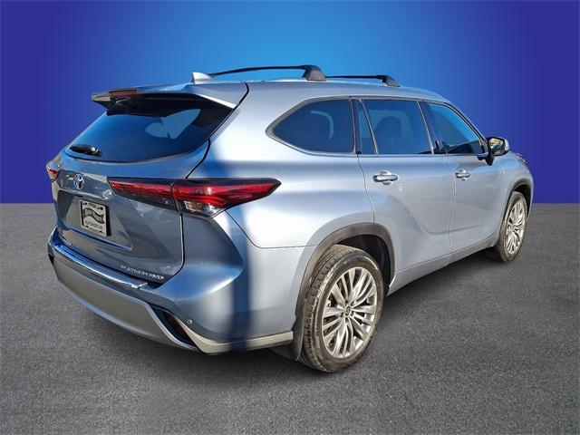 used 2021 Toyota Highlander car, priced at $36,788