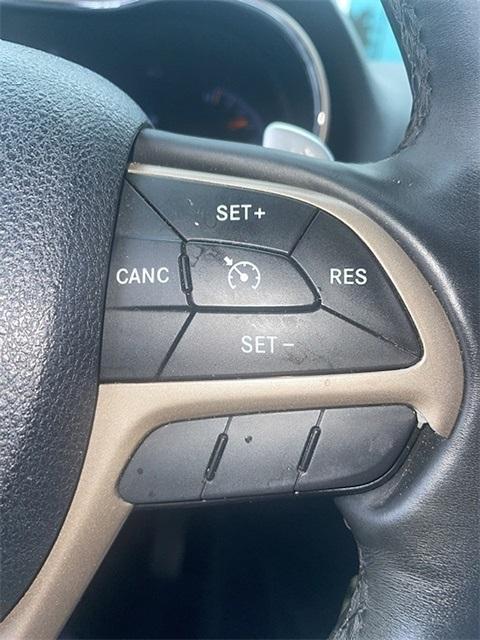used 2015 Jeep Grand Cherokee car, priced at $14,588