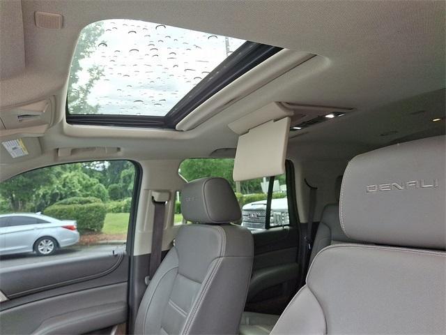 used 2018 GMC Yukon car, priced at $35,988