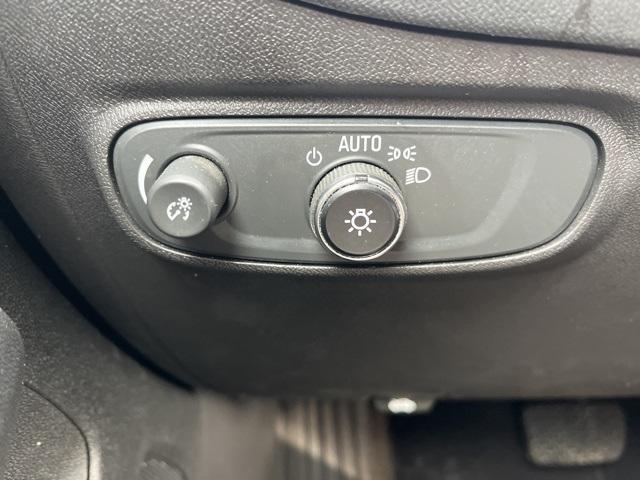 used 2022 Chevrolet Equinox car, priced at $20,844