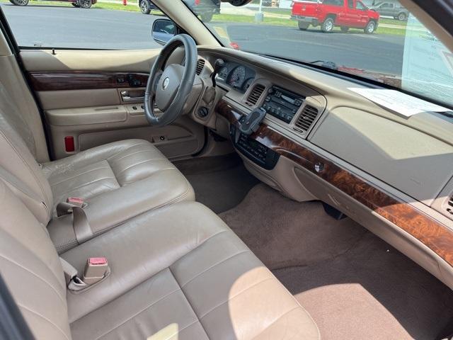 used 2005 Mercury Grand Marquis car, priced at $4,995