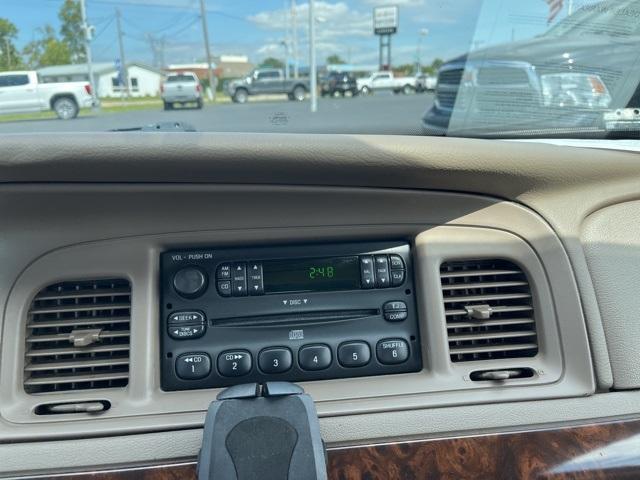 used 2005 Mercury Grand Marquis car, priced at $4,995